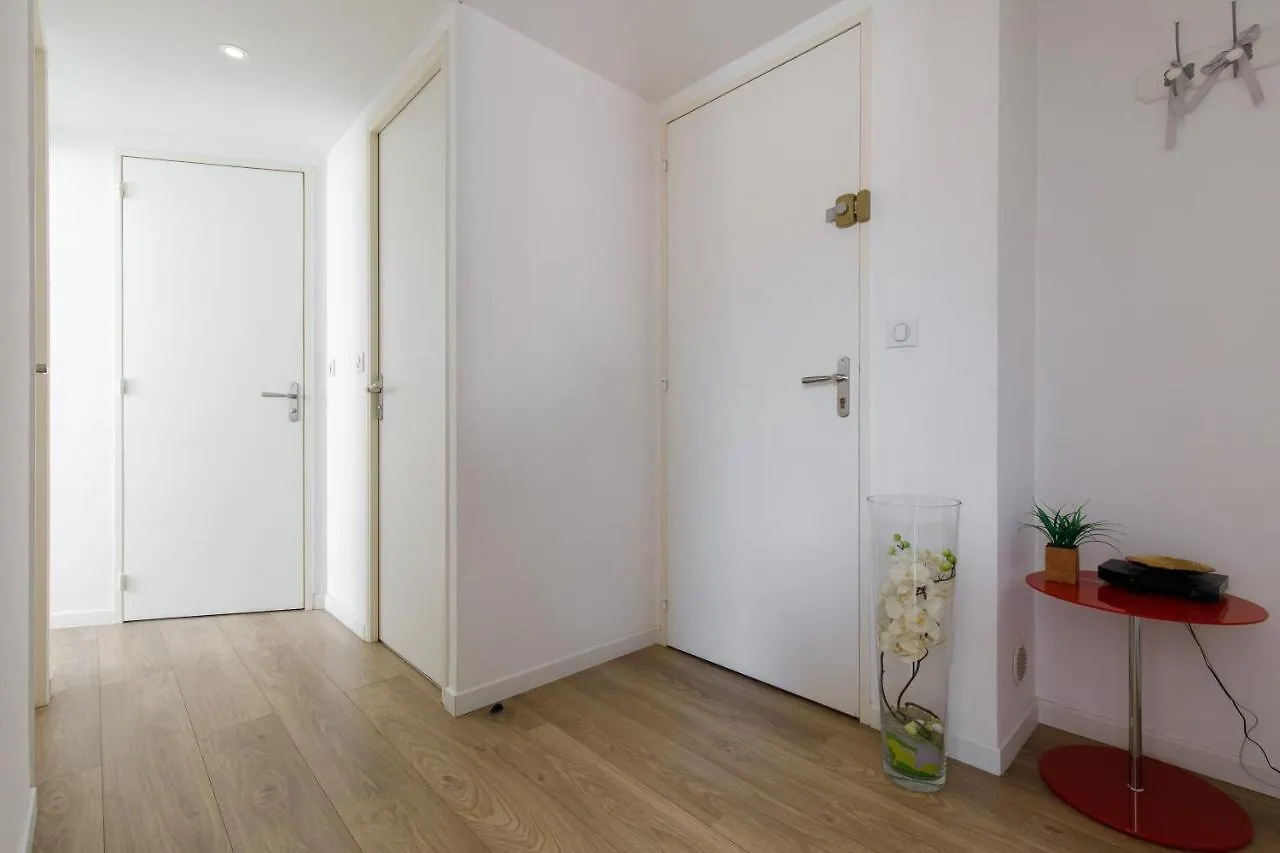 Supercannes Center - Parking - Spacieux 70 Metres - Clim - Wifi 0*, Cannes