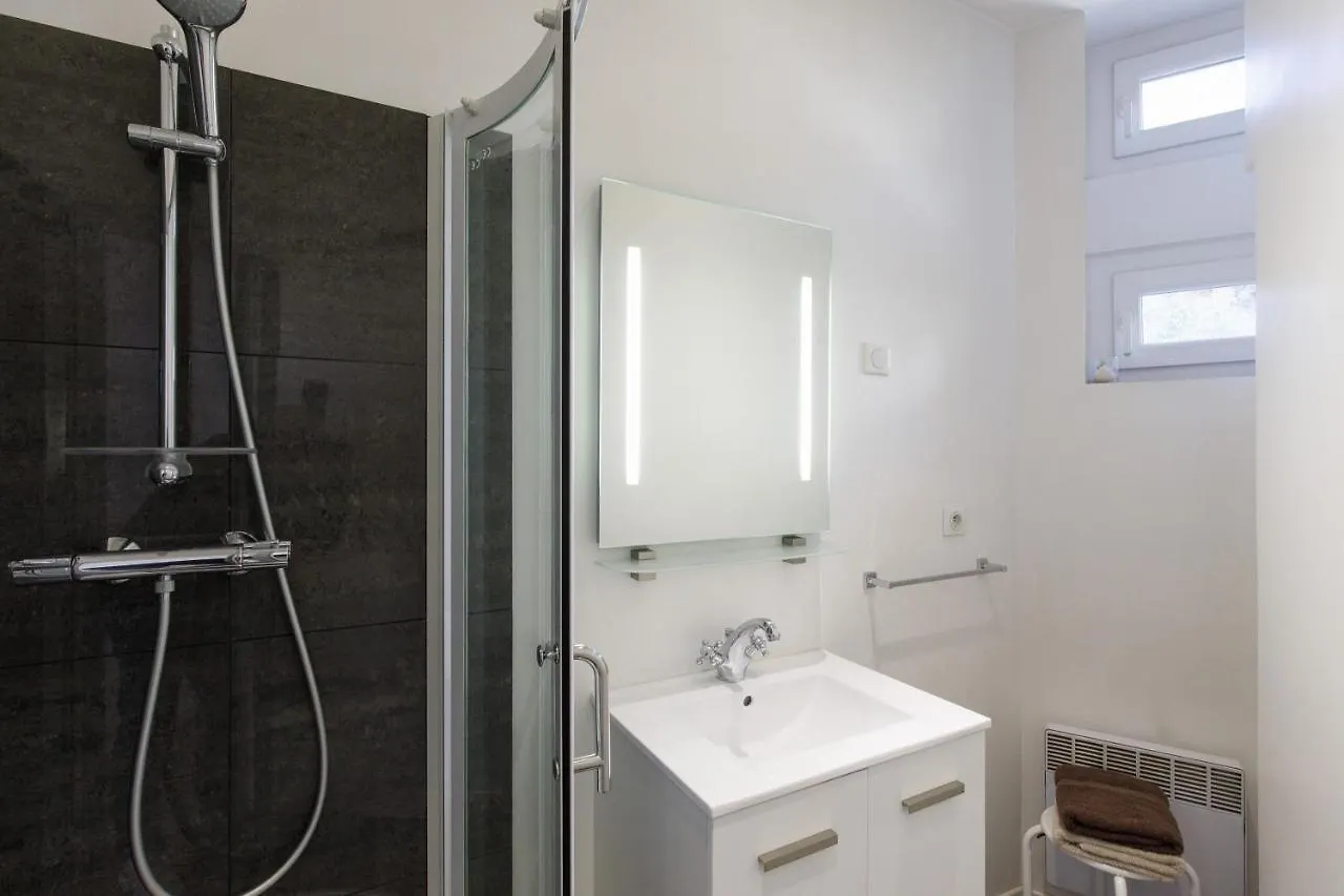 Supercannes Center - Parking - Spacieux 70 Metres - Clim - Wifi 0*, Cannes Francia